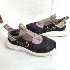 Nike Slip On Purple Running/Walking Sneakers